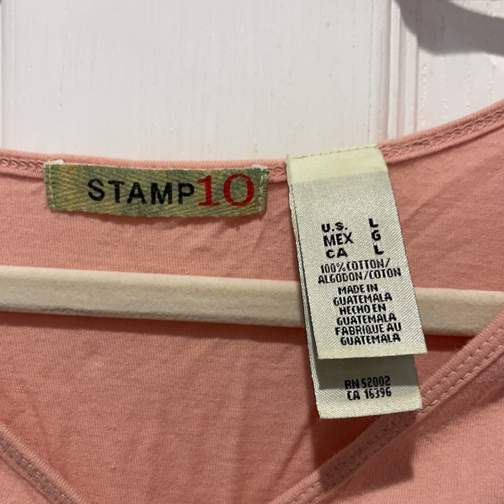 Stamp 10 Peach shirt with pretty detail size Large - Picture 6 of 6